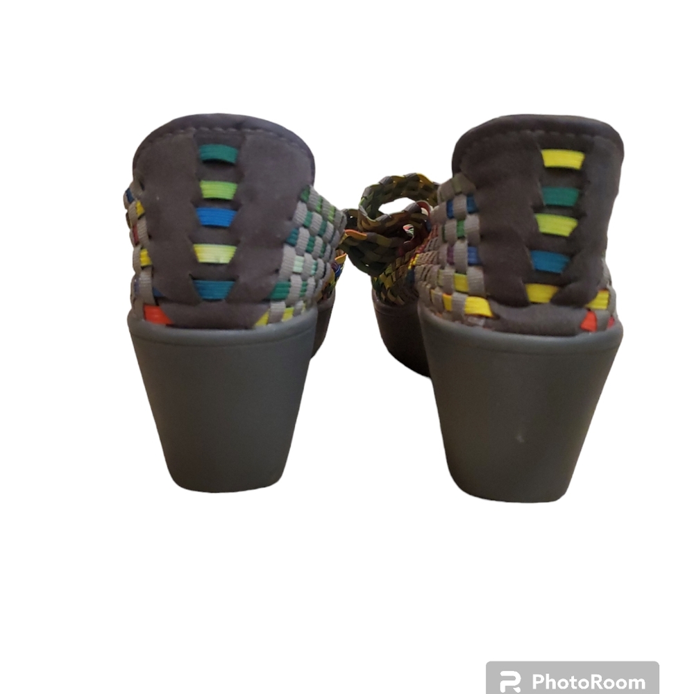 Steven by Steve Madden "Brice" Wedges Rainbow Woven Multi Color Size 10 - Picture 3 of 8